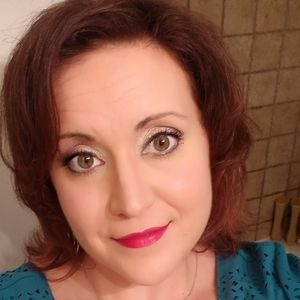 Meet your Posher, Ellen